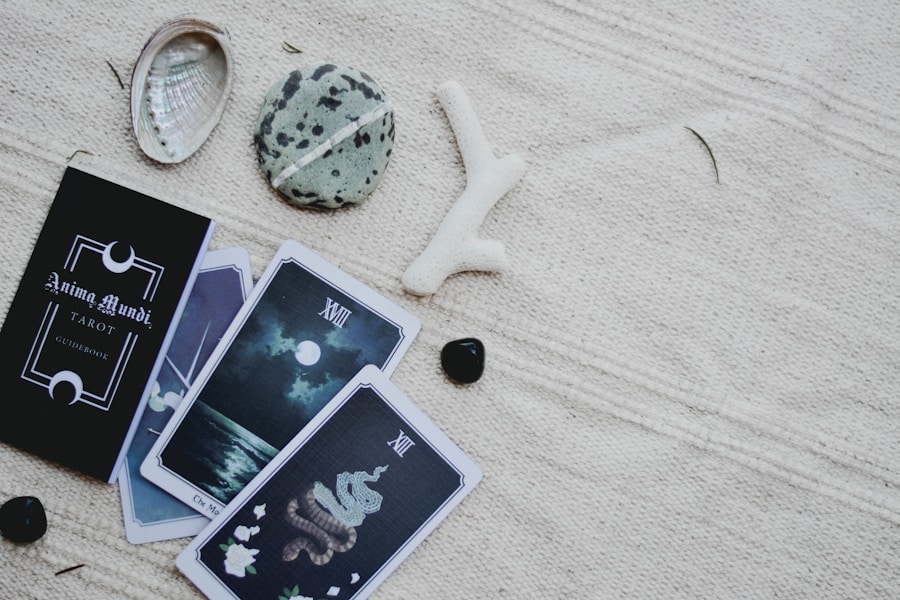 How can a tarot reading guide me to strengthen my current beslissende factoren: current romantic relationship?